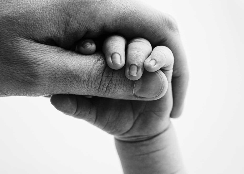 newborn, newborn details, newborn hands
